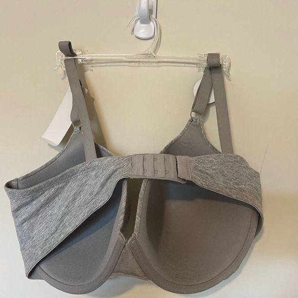Fruit of the Loom Size 40D Heather Grey Bra NWT - Picture 2 of 3